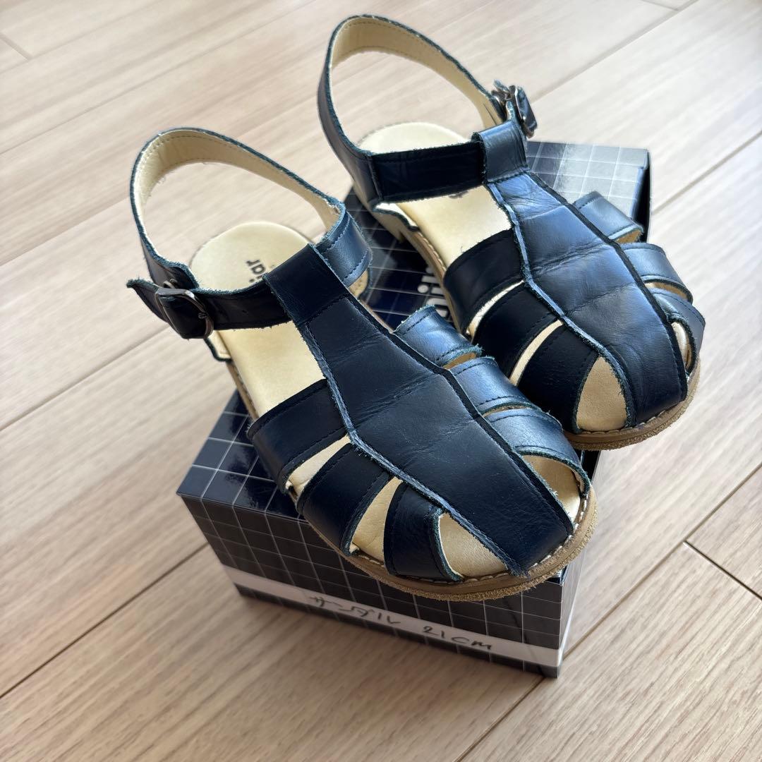 familiar サンダル 21.0cm - メルカリ