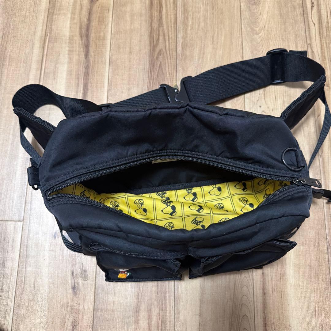 JOE PORTER ボディバッグ スヌーピー付き ブラック - メルカリ