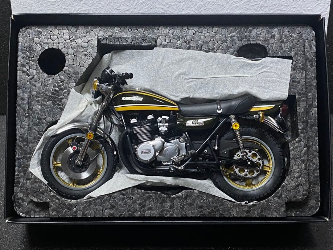 購入時状態、未使用 Wit'sマイルストーン KAWASAKI ZII A改 - メルカリ