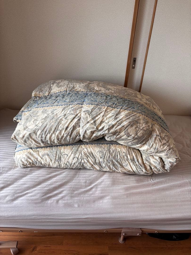 【中古】二層式高級羽毛布団　サンドラ190x210cm お得な2枚セット】ロマンス小杉 羽毛布団 シングル ダブル セミダブル