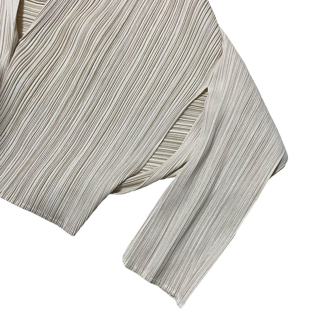 イッセイミヤケ カーディガン プリーツプリーズ ホワイト 3 PP63