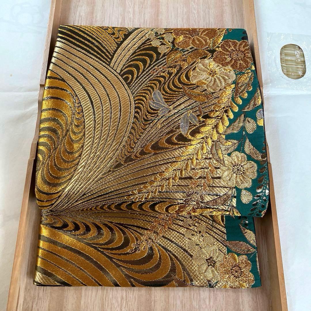 着物-辻が花帯60 【六通柄袋帯】金銀糸 正絹 金地 流線文様 花柄 豪華