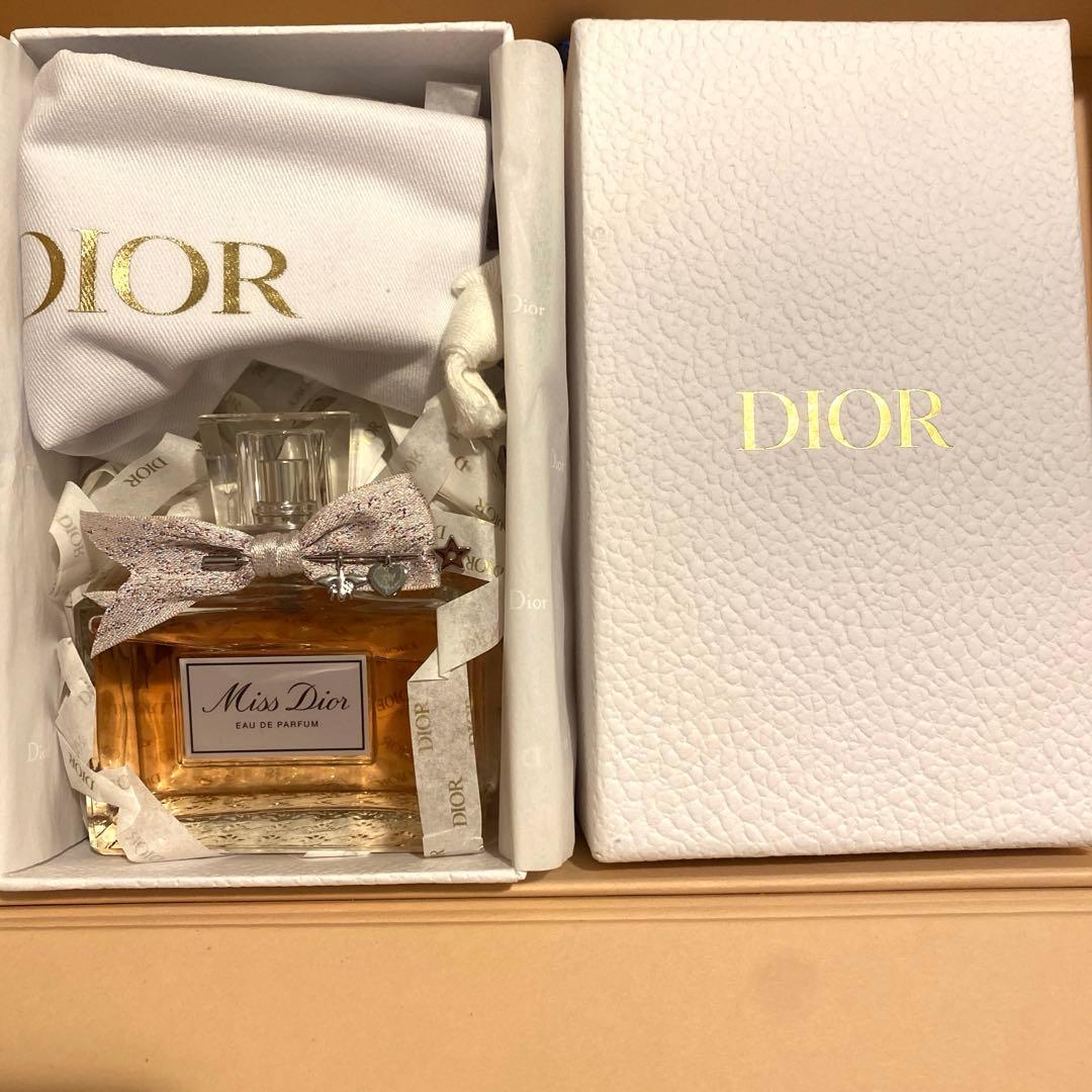 ディオール ミス ディオール オードゥ パルファン 100ml ディオール / ミス ディオール オードゥ パルファン 100mlの公式商品