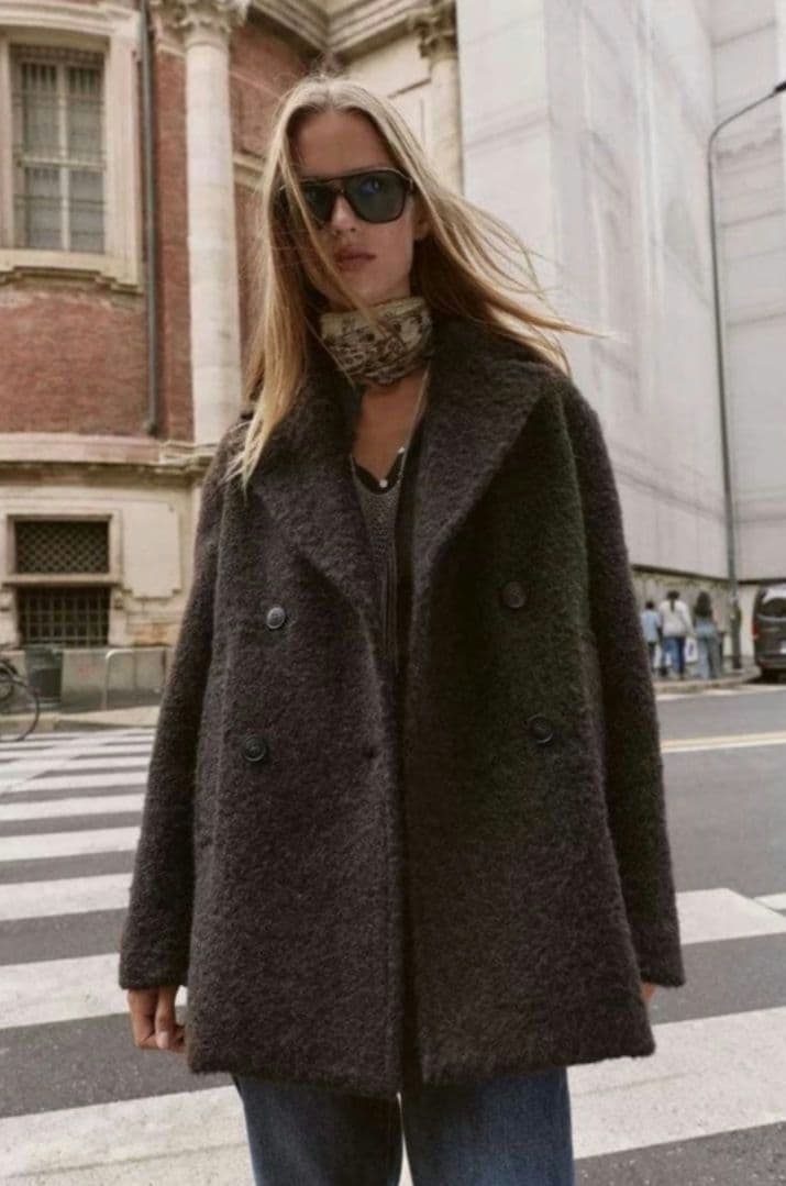 ZARA】ブークレダブルブレストミディ丈コート - メルカリ