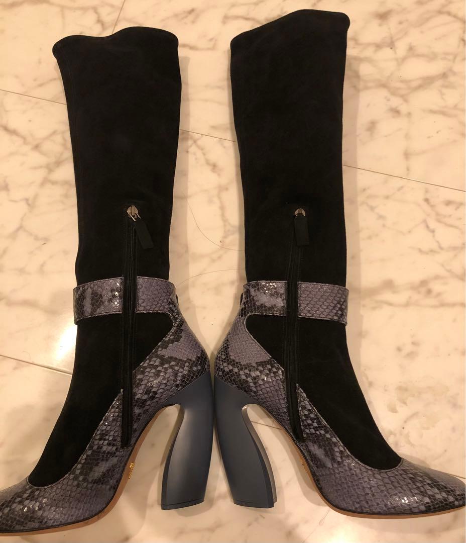 合馬公式アカウント1 様専用】 PRADA ロングブーツ - メルカリ