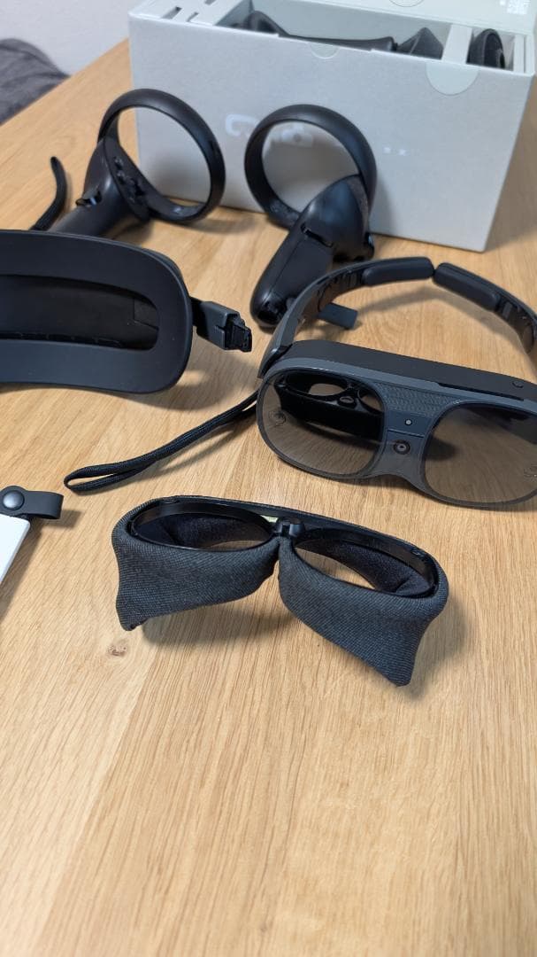 【動作確認済】VIVE XR Elite ＋ VIVEデラックスパック セット VIVEデラックスパック（XRシリーズ）- VIVE XR Eliteをより強化する4