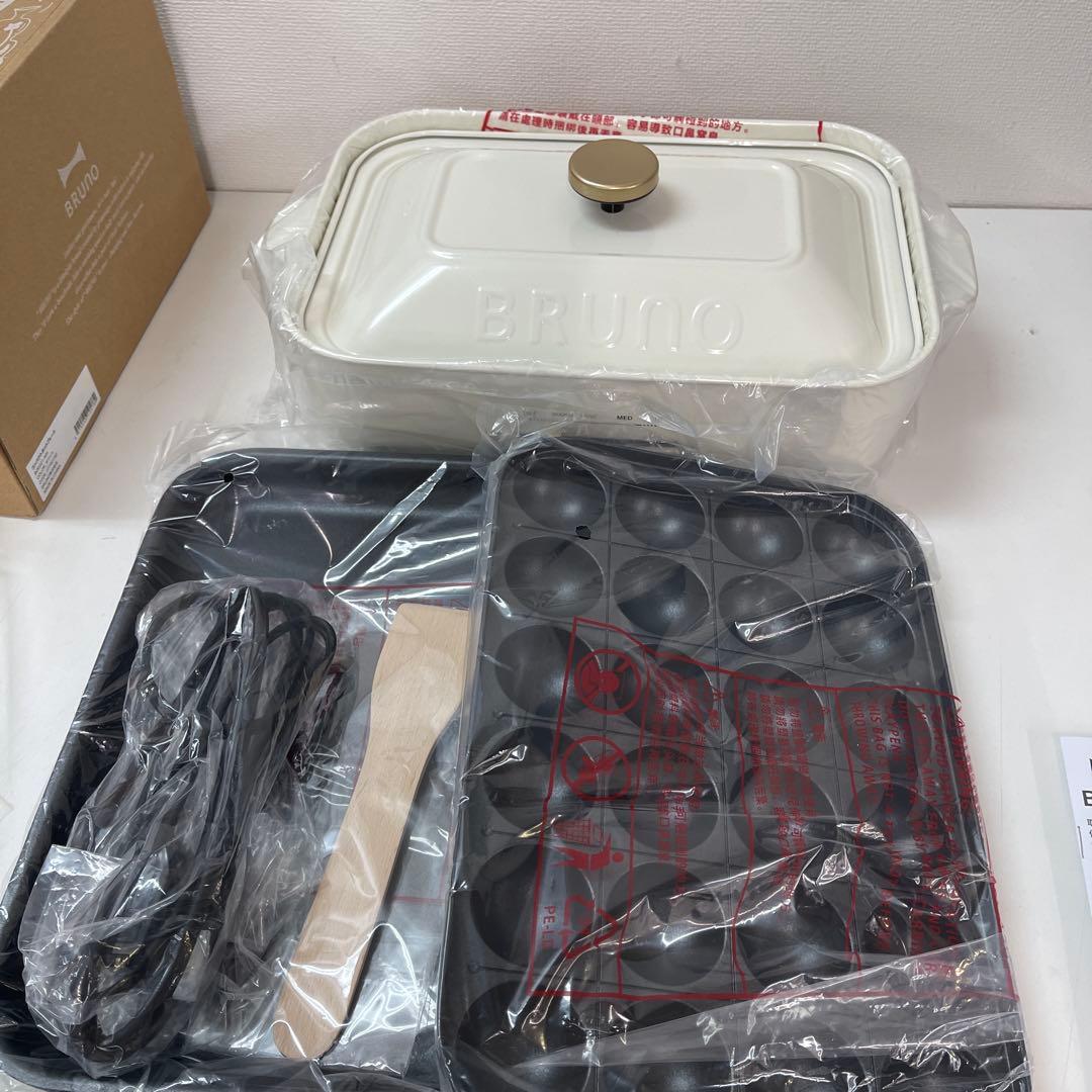 新品BRUNO コンパクトホットプレート(BOEO21-SBL)ホワイト　白 コンパクトホットプレート ホワイトの通販 | BRUNO online