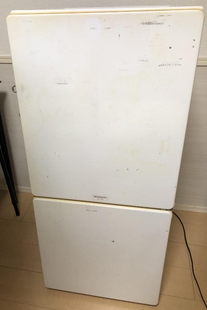 森田 MORITA 冷凍 冷蔵庫 2ドア 110L Amazon.co.jp: モリタ 140L 2ドア冷蔵庫（シルバー系）MORITA MR-F140D