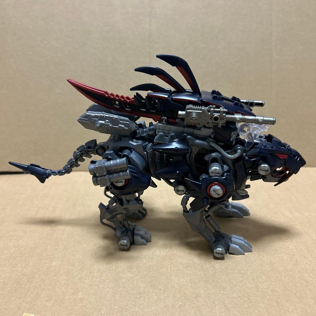 ゾイドワイルドゼロ ファングタイガー改 ハンターウルフ改 組み立て