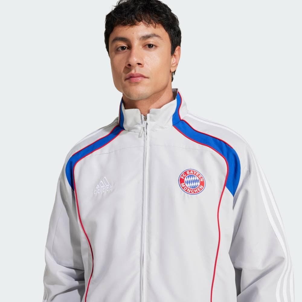 新品 バイエルンミュンヘン x URBANPURIST ナイロントラックトップ