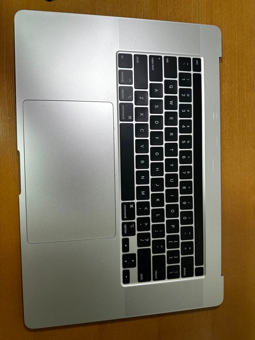 MacBook Pro シルバー 英語配列キーボード - メルカリ