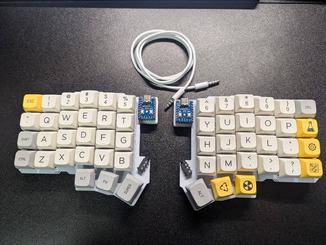 Silakka54 分割キーボード 有線 ホットスワップ QMK/VIAL Sa62d1d62eb3d469291785f35feacd