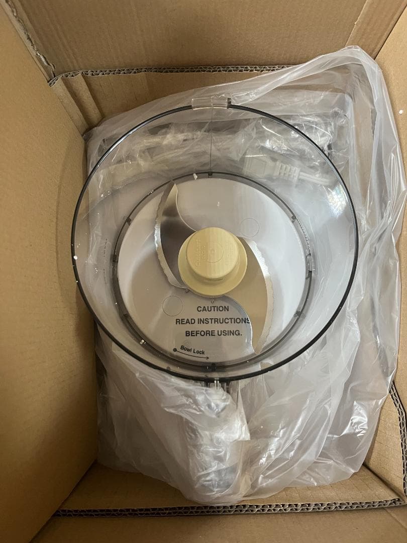 クイジナート フードプロセッサー DLC-191J 1.9L ほぼ新品