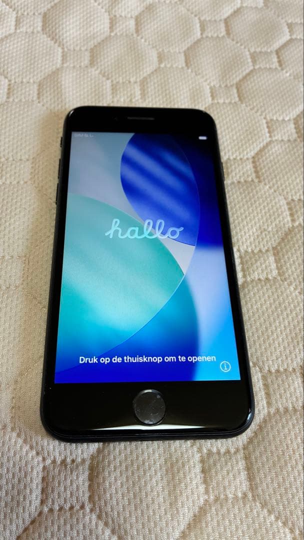 【ジャンク品】Apple iPhone SE(第2世代)ブラック 本体 じゃんぱら-Apple iPhone SE（第2世代） 64GB ブラック （国内版SIM