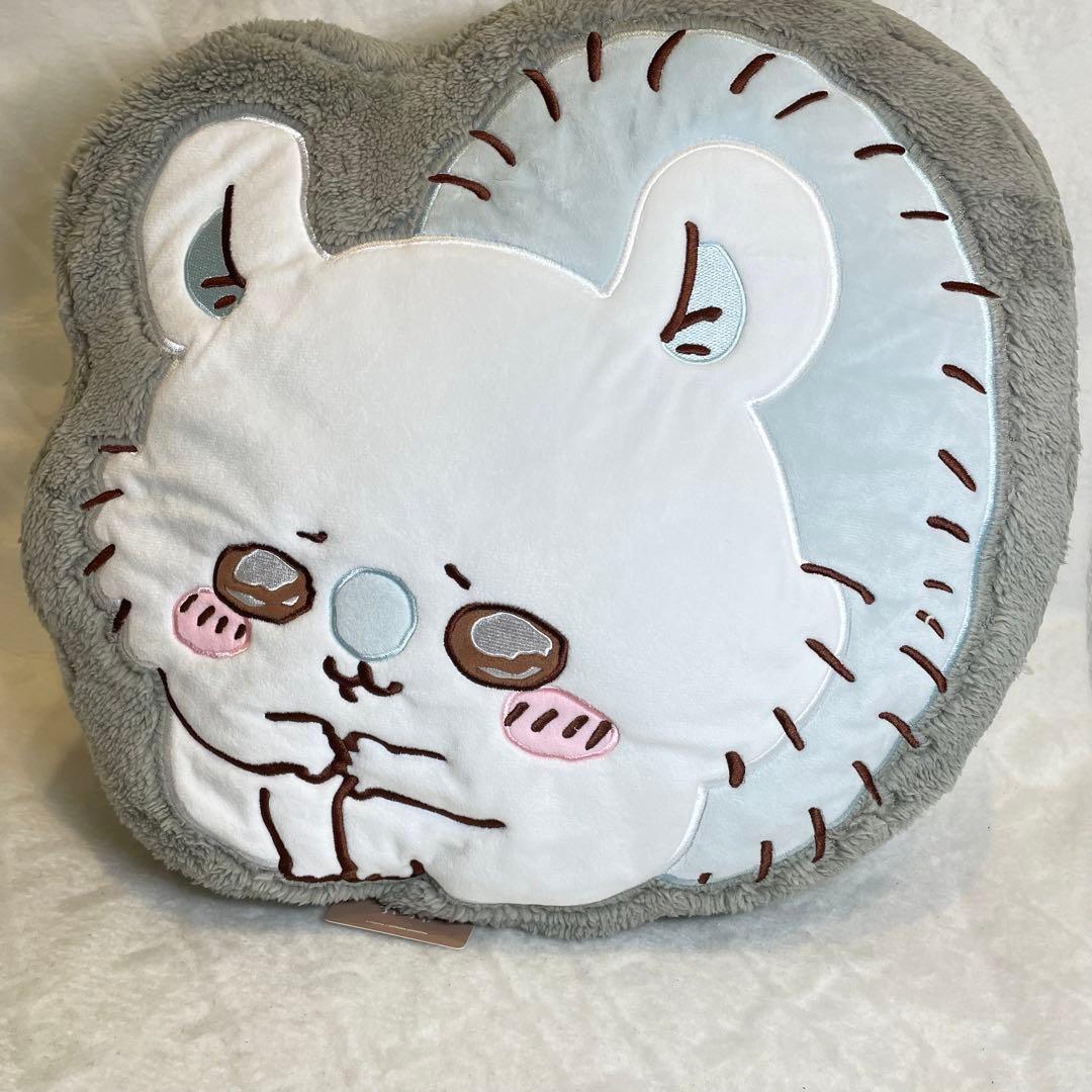 ちいかわ もこもこ ダイカットクッション モモンガ - メルカリ