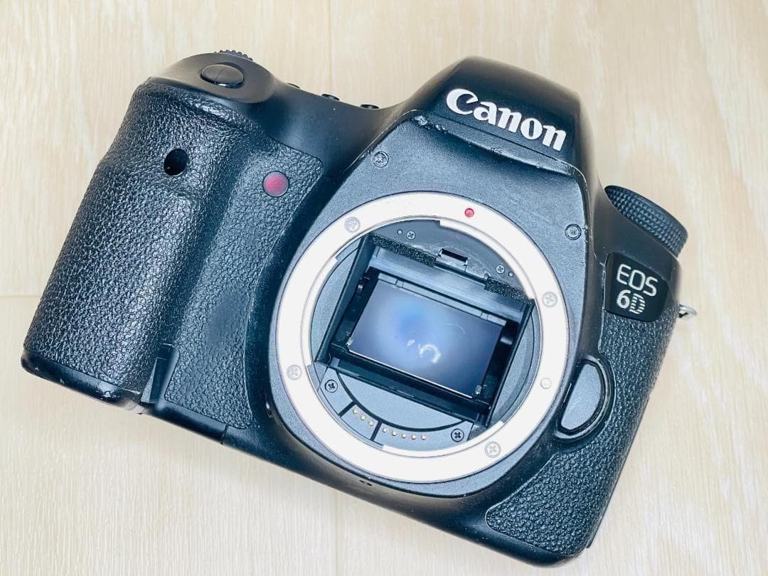 フルサイズ一眼❗Canon EOS 6D本体、EF35-105レンズ 付属品多数 - メルカリ