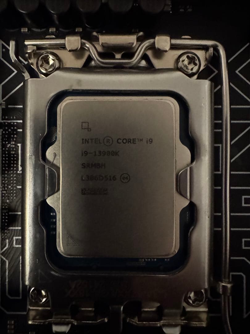 Intel Core i9-13900K マザボ、CPU、メモリーセット　ROG Amazon | Velztorm CPU/マザーボードセット Intel i9-13900K 24コア