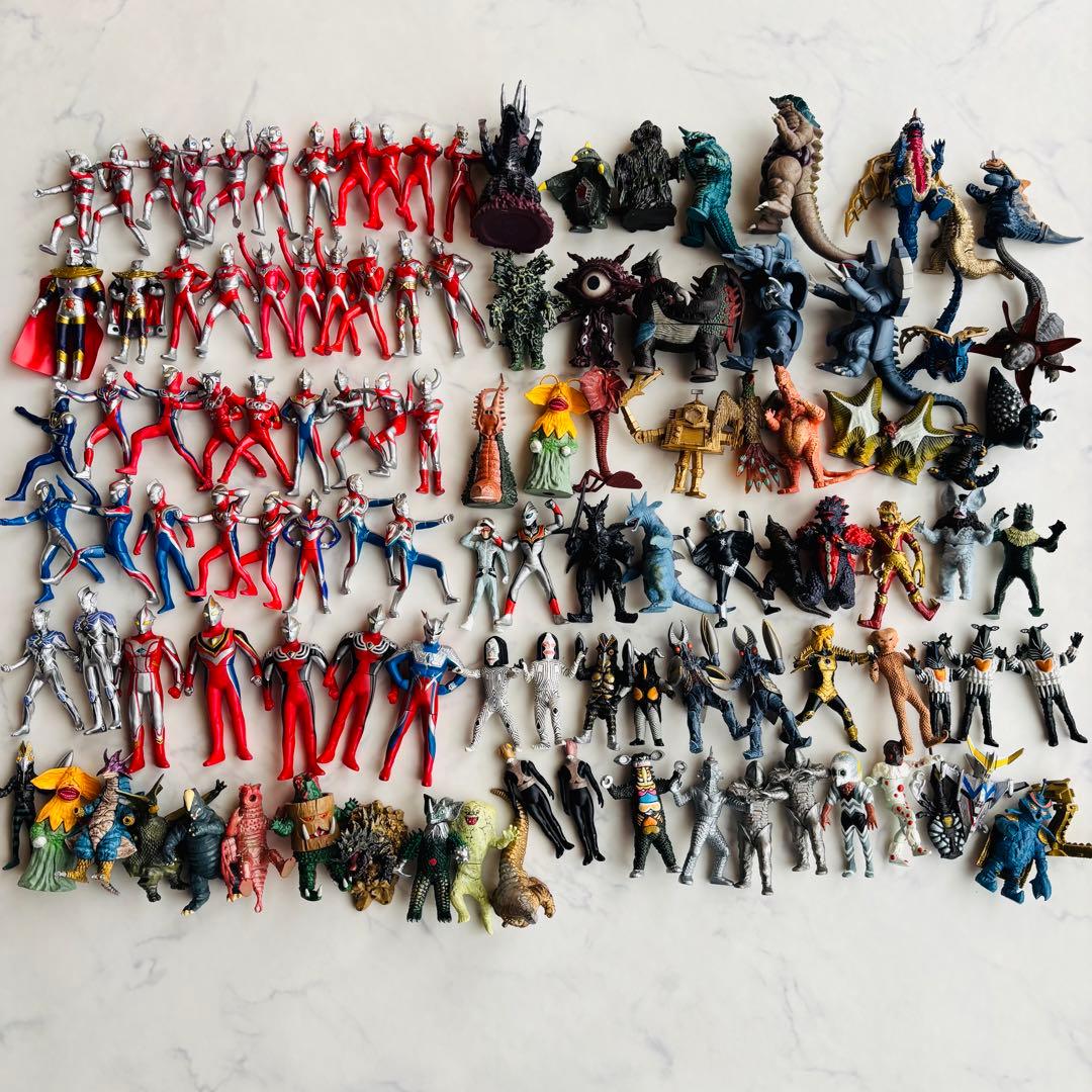 ウルトラマン 怪獣 ソフビ 113体 まとめ売り - メルカリ