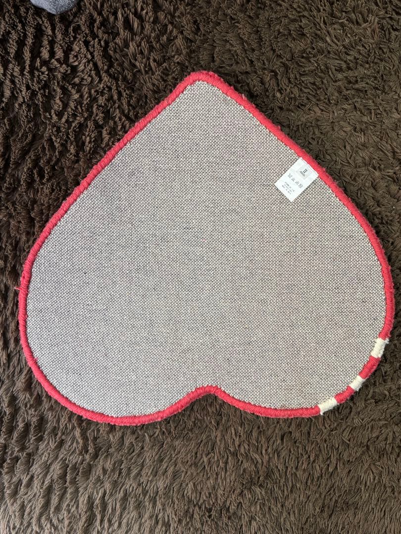 ラグ・カーペット HUMAN MADE Heart Rug Small \"Red\"