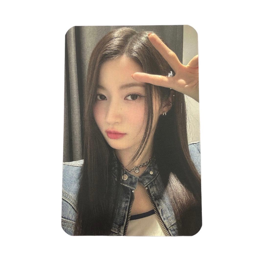 BABYMONSTER ベビモン サノク アサ トレカ 事前収録 - メルカリ