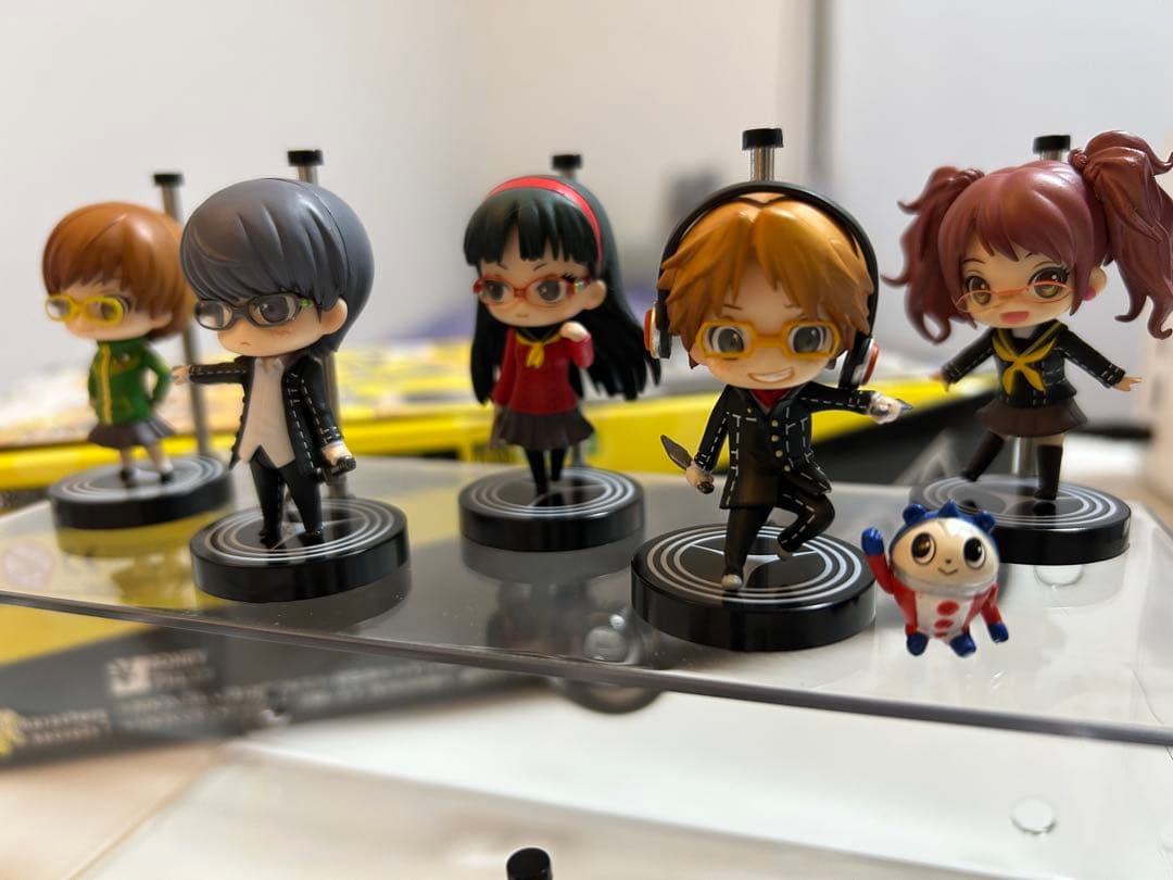 ペルソナ4 ワンコイングランデ 眼鏡BOX10体コンプ美品＋おまけ - メルカリ