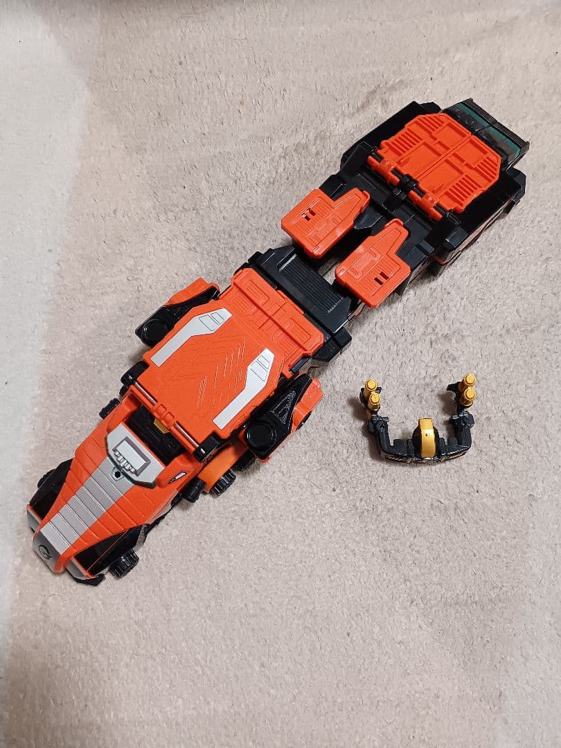 炎神戦隊ゴーオンジャー エンジンキャリゲーター ヘッドパーツ付き