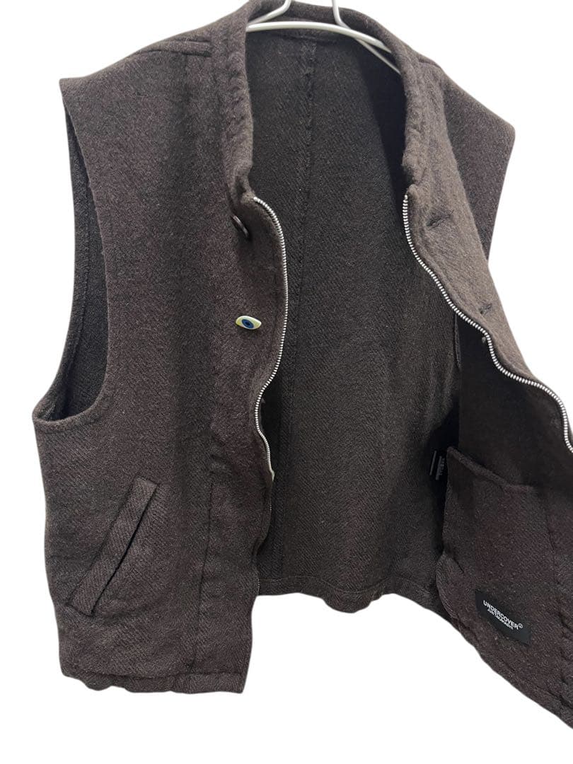 UNDERCOVER アンダーカバー 縮絨ウール ベスト アイモチーフボタン