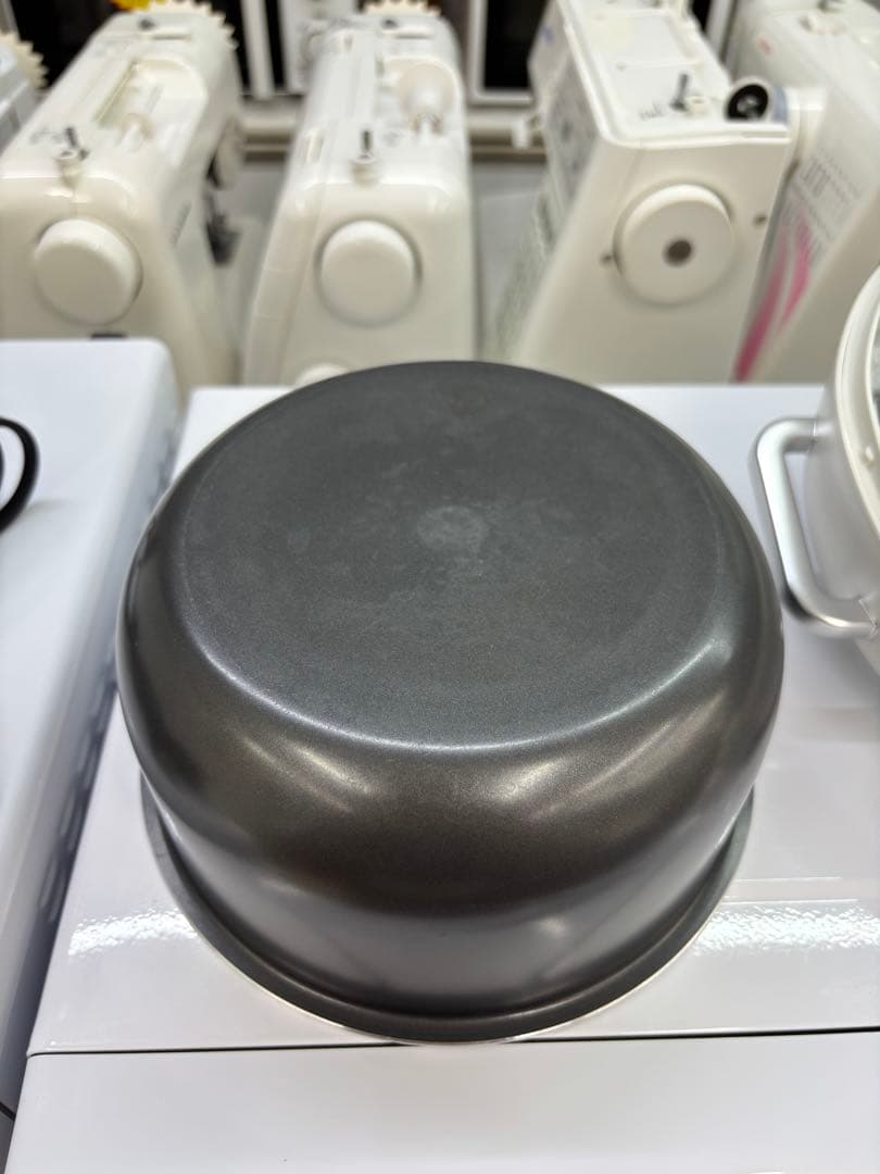 アイリスオーヤマ 電気圧力鍋 PC-MA2-W 2.2L 2021年製