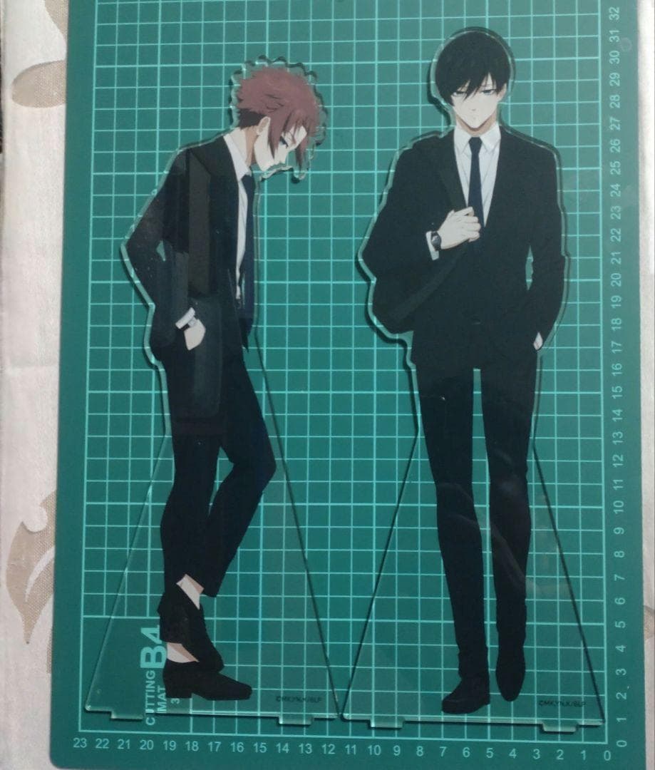 ブルーロック ベースヤードトーキョー アクリルメガフィギュア 糸師 凛