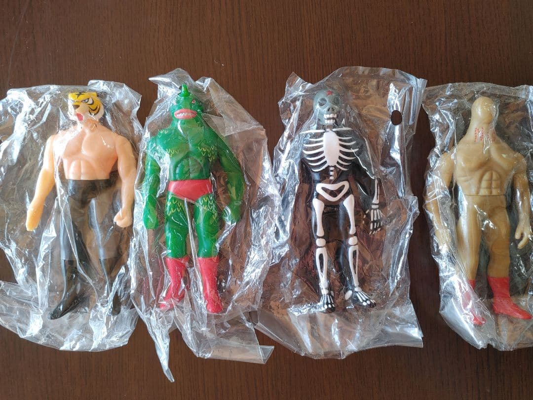 ☆タイガーマスク フィギュア 4体セット 袋未開封品 - メルカリ