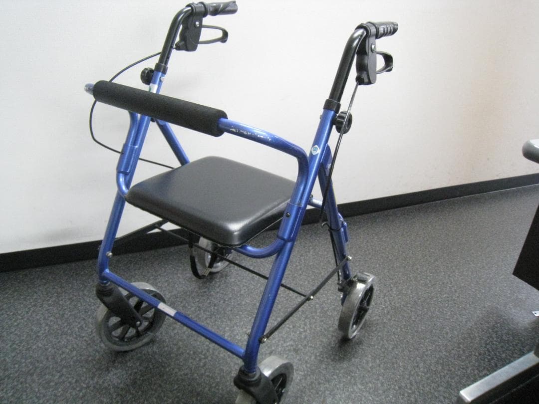 ハッピーⅡ NB 竹虎 歩行車 歩行器 介護用品 ブルーメタリック ハッピーII NB ブルーメタリック ｜ シルバーカー・歩行器,歩行器