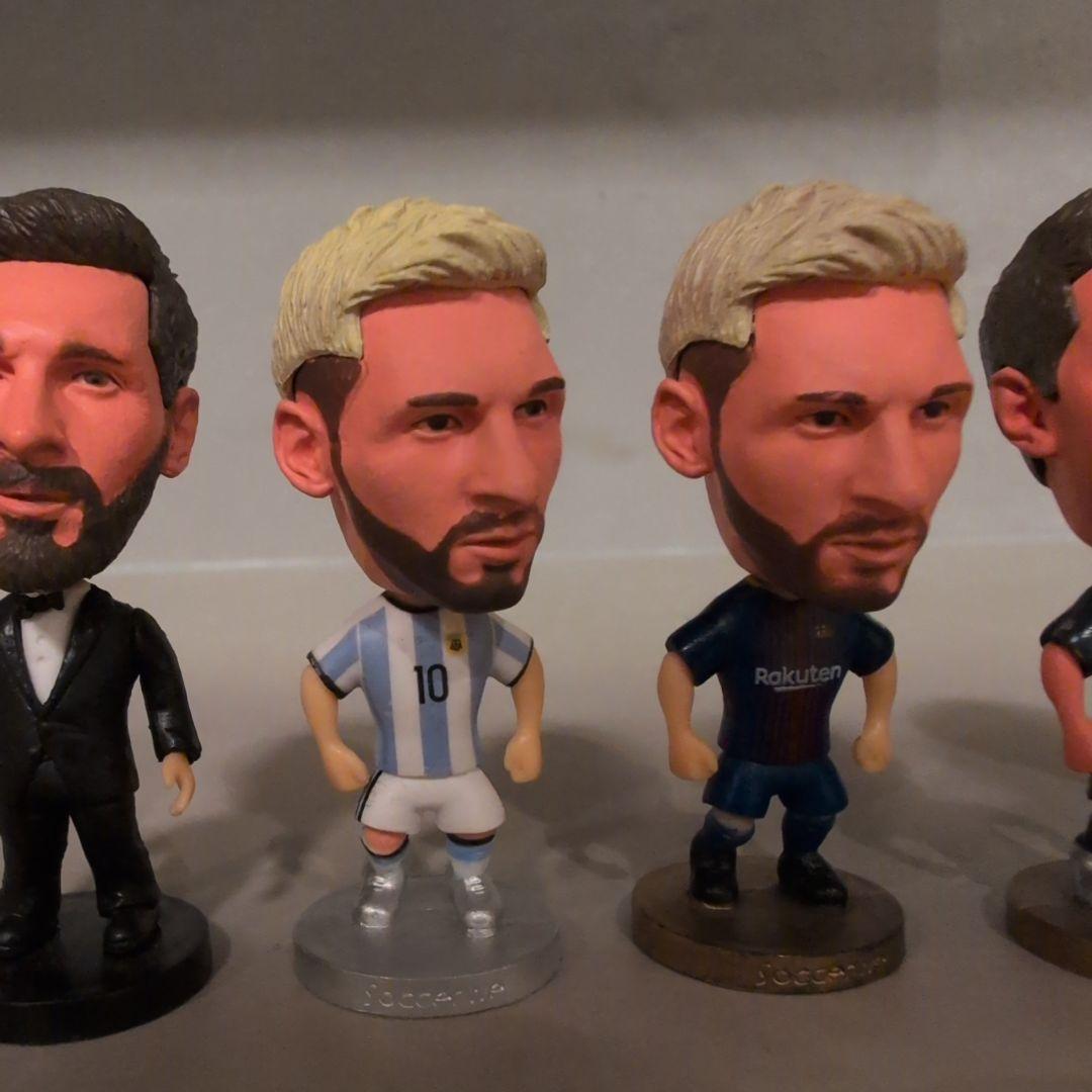 kodoto サッカー フィギュア メッシセット - メルカリ