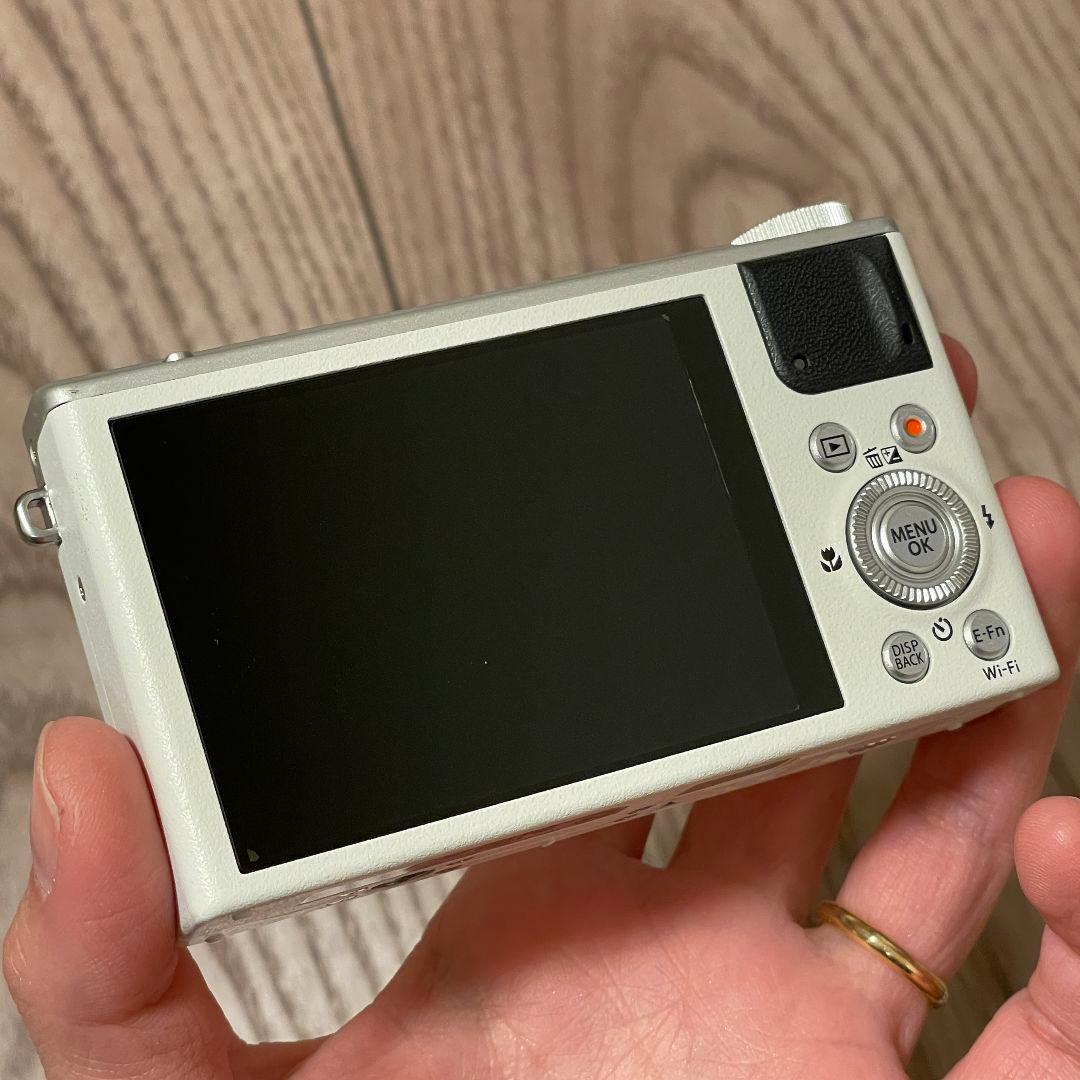 FUJIFILM XQ2 ホワイト コンパクトデジタルカメラ【ジャンク】 - メルカリ