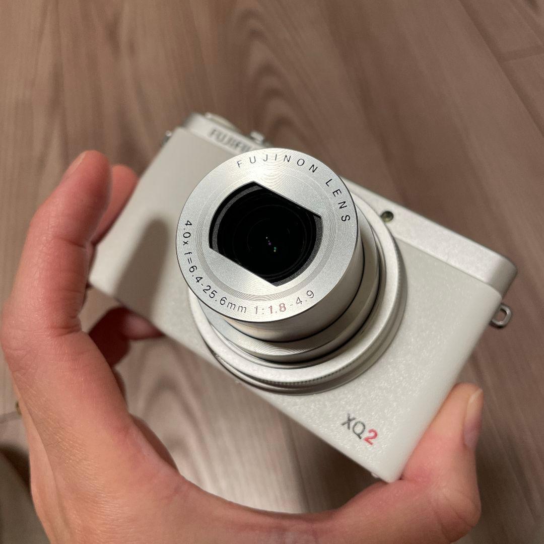 FUJIFILM XQ2 ホワイト コンパクトデジタルカメラ【ジャンク】 - メルカリ