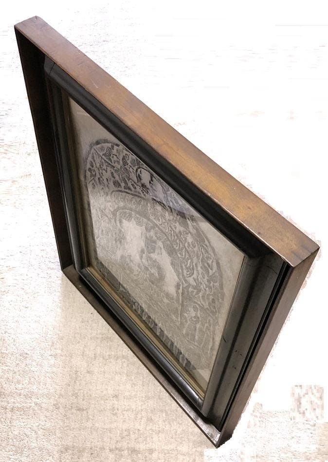 【 北魏石像拓本 額装 】　骨董　エンボス碑帖　67.5×55.5ｃｍ