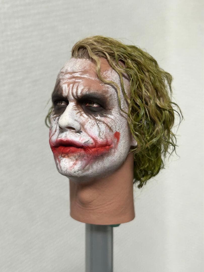 1/6 カスタム植毛ヘッド ダークナイト ジョーカー 審問1.0Ver - メルカリ