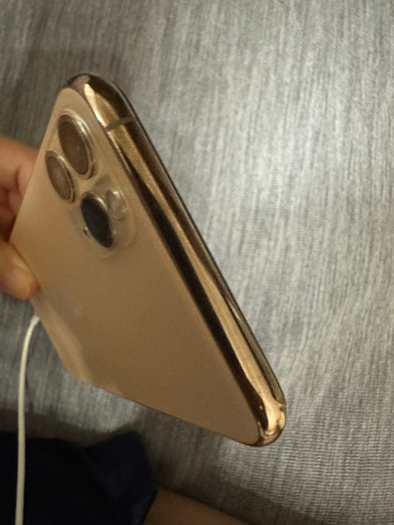 ジャンクApple iPhone 11 Pro Maxゴールド 256GB本体 - メルカリ