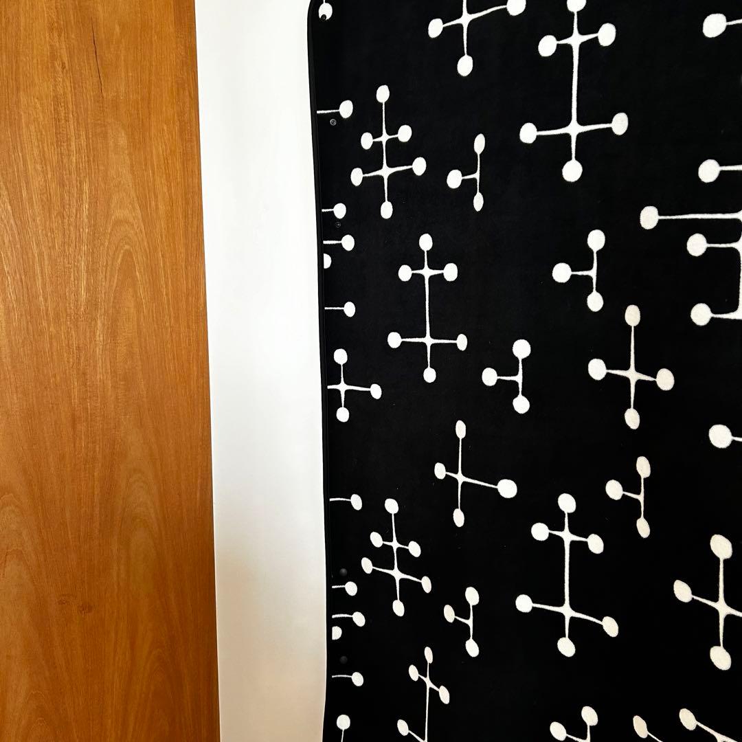 EAMES イームズ フリースブランケット ユニクロ - メルカリ