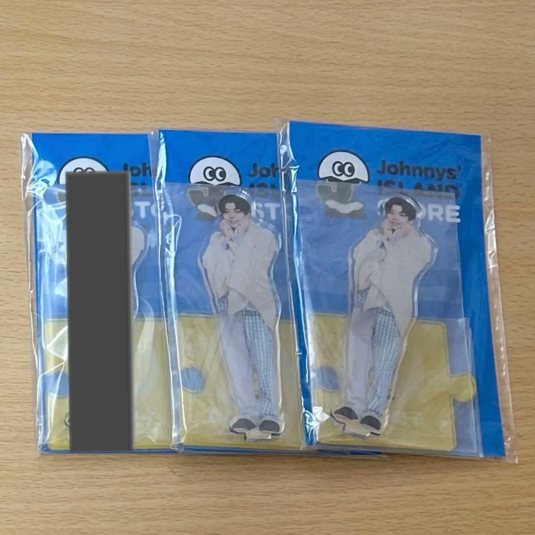 まとめ買い割引有‼️】なにわ男子 長尾謙杜くん アクリルスタンド 第2