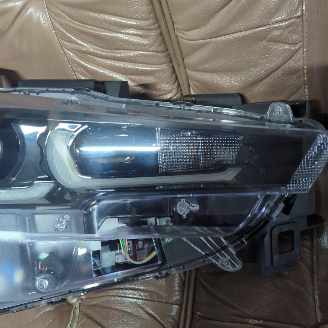 カークレストさん専用CX-8、CX-5ヘッドライト右 オンライン