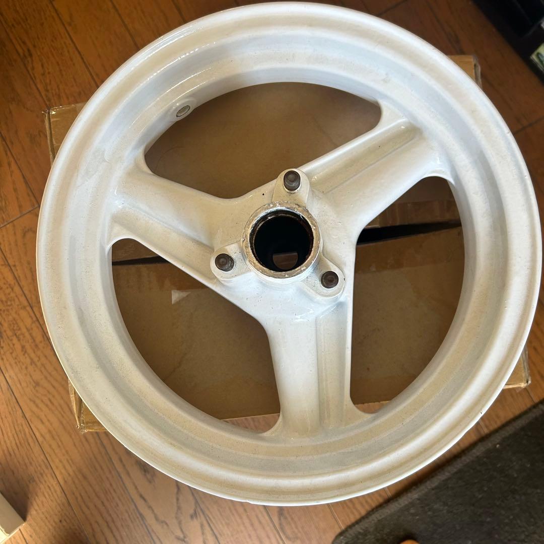 NSR50 3本スポークホイール リア 塗装品 - メルカリ