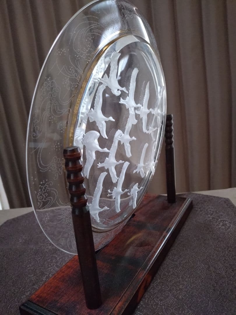 HOYAクリスタル 飛鶴金縁波文様大皿 - メルカリ