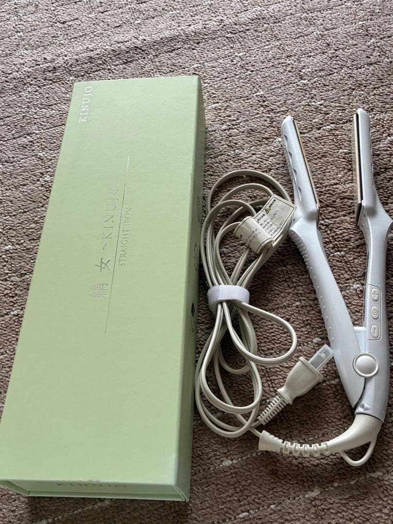 絹女 Kinujoストレートヘアアイロン LM-125 KINUJO ストレートヘアアイロン 絹女~KINUJO~ LM-125 の通販