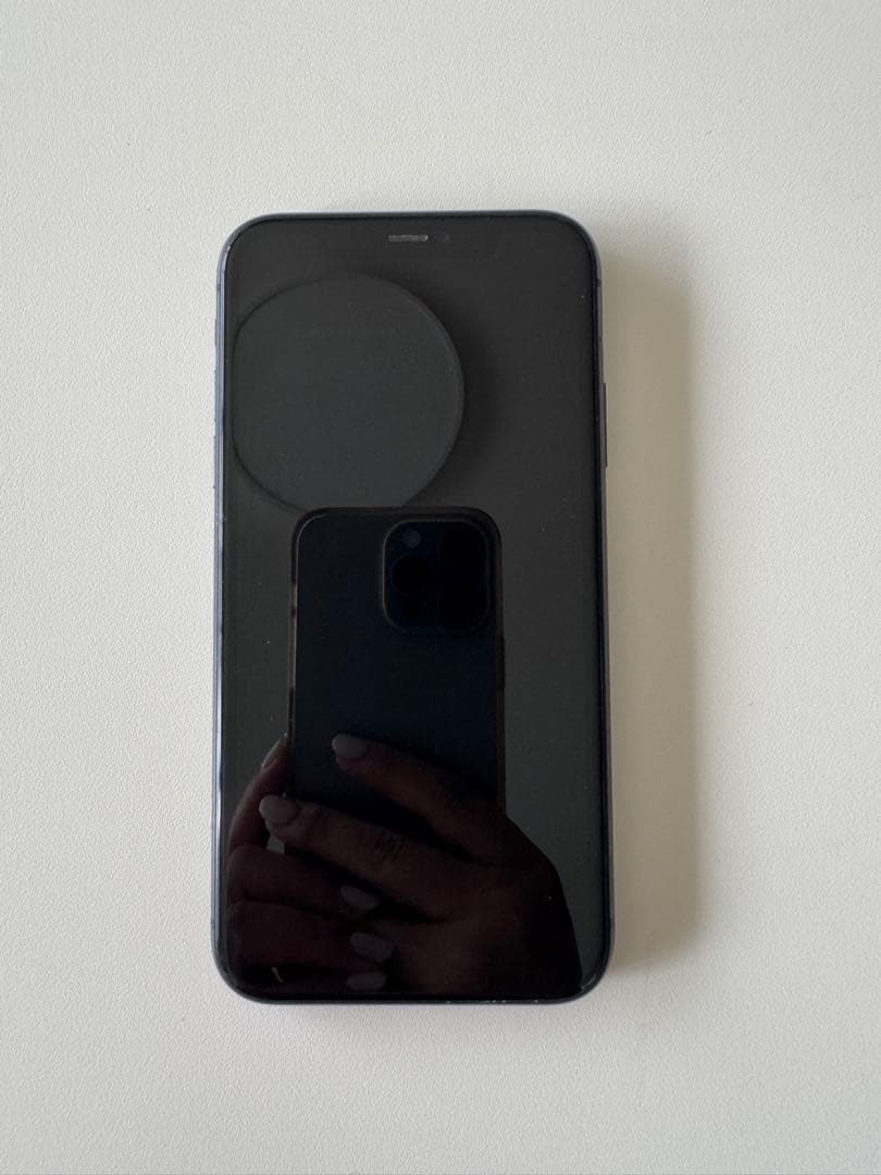 iPhone 11 ブラック 本体のみ 動作確認済み キズあり - メルカリ