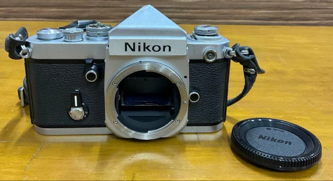 ニコン　F2　アイレベル　シルバー　35mm　フィルム一眼レフカメラ Amazon | Nikon F2 アイレベル シルバー | 一眼レフカメラ 通販