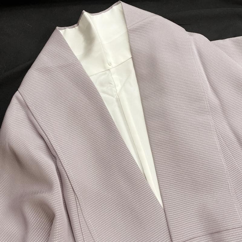 601mt70○御召 紋織 淡いラベンダー色 角通し柄 パールトーン○しつけ