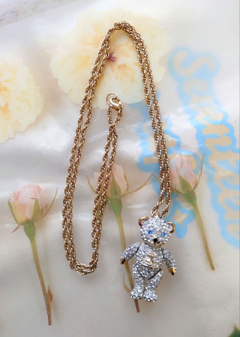 ヴィヴィアン・ウエストウッド ベア ネックレス - メルカリ