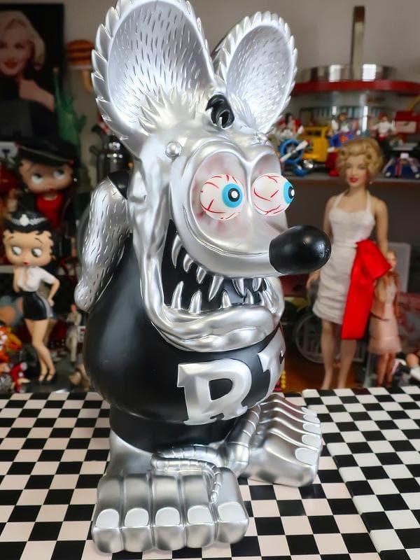 ラットフィンク Rat Fink シルバー 豪華 金運アップ 像 フィギュア