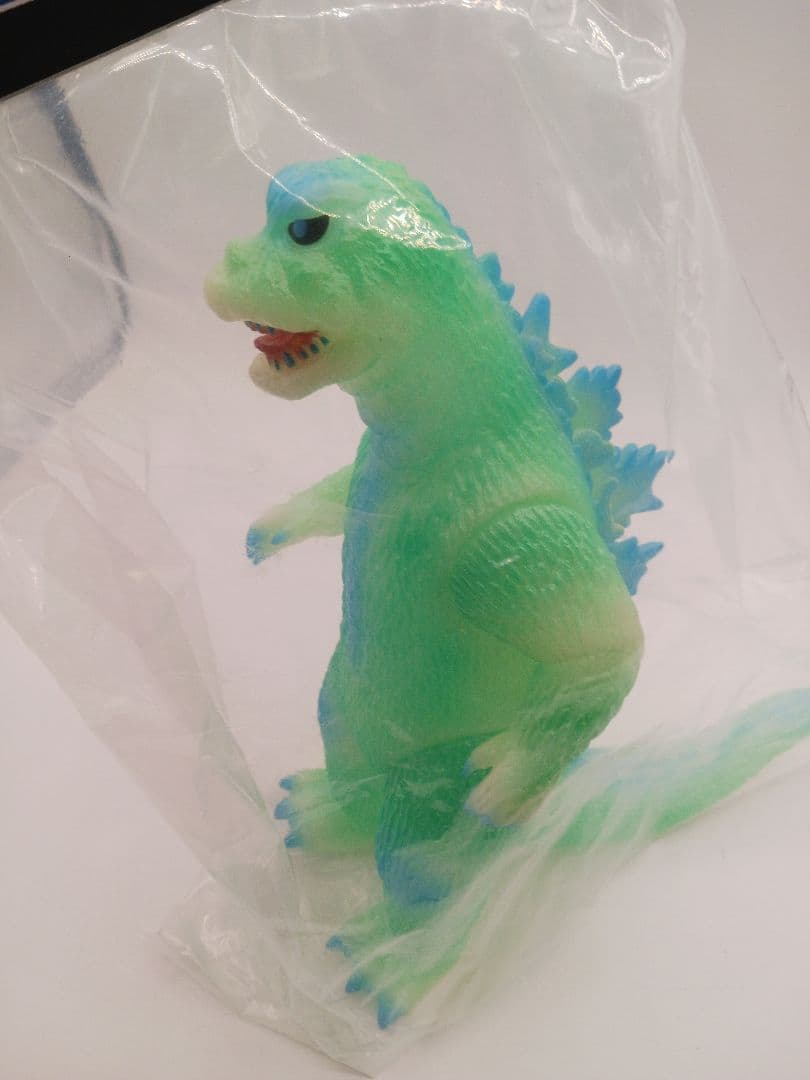 ギガブレイン 大戦争ゴジラ 蓄光 ソフビ 未開封 Yahoo!オークション -「ギガブレイン ゴジラ」の落札相場・落札価格