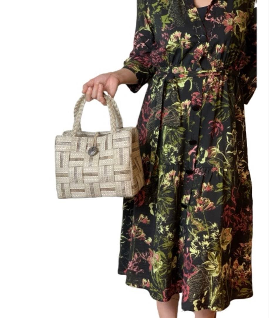 ALMA TONUTTI かごバッグ 三つ編みハンドル ブリザード メッゾ - メルカリ